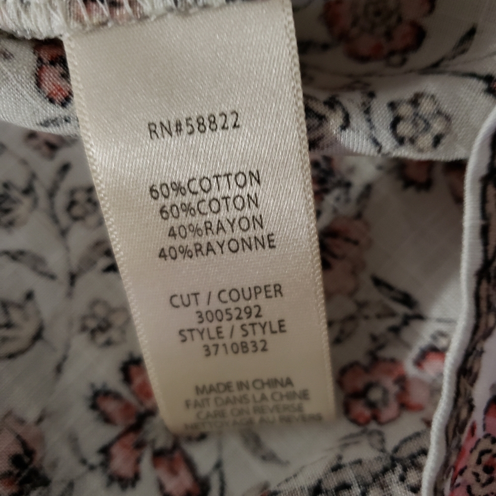 CLEARANCE Max Studio Boho Floral Print Top - Picture 6 of 7